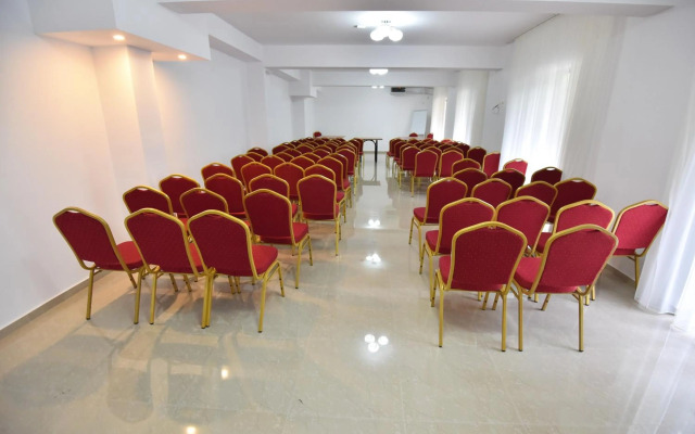 Q Hotel Neptun