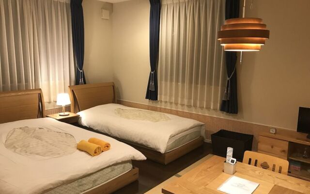 RokuRoku - Hostel
