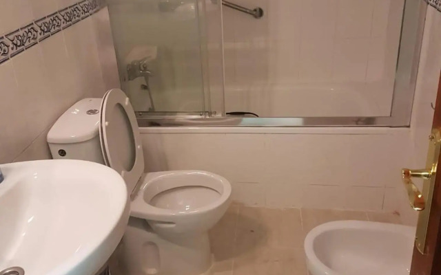 Centrico Y Luminoso Con 2 Dormitorios. A/C + Wifi