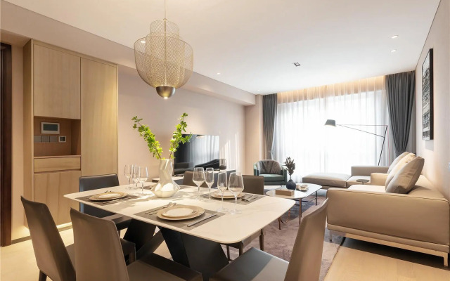 Cresasia Residence