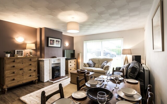 Meadow View - 3 Bedroom Holiday Home