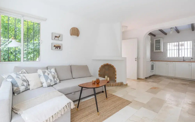 Lovely House With Private Pool in Burriana!