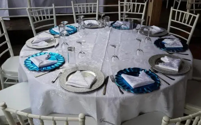 Ave Maria Hotel