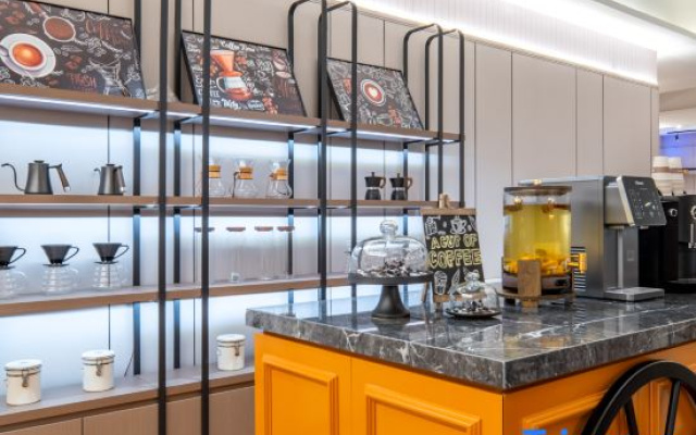 Homeinn Plus Hotel (Guiyang Qianlingshan Park Yan'an West Road Subway Station)