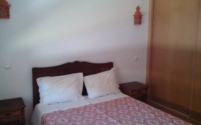 Lovely 1-bedroom Apartment in Olhos de Agua