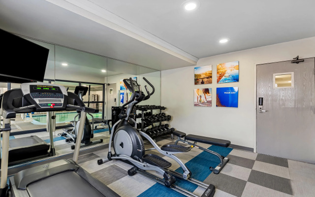 Comfort Suites Denver North - Westminster