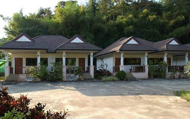 Pimphat Resort