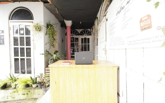 OYO 93847 Blio Guest House Syariah