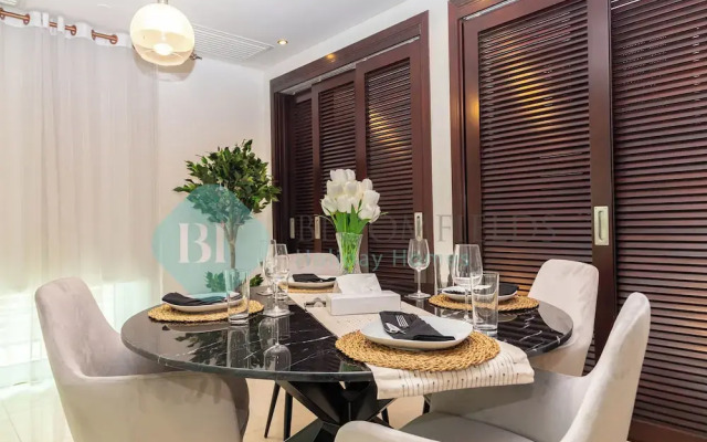 Bloomfields 2BR TH Marina Square Al Reem