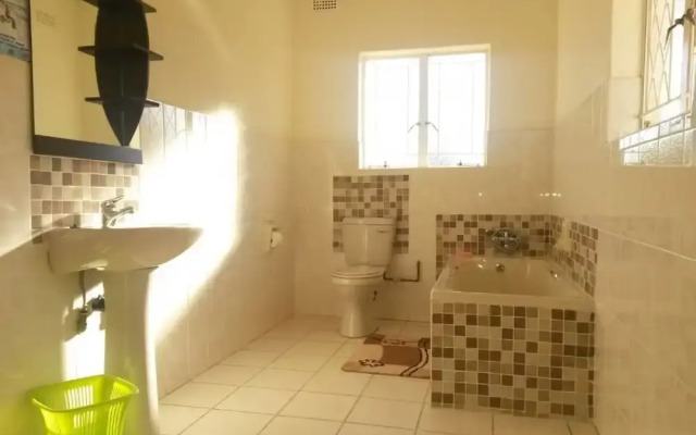 Ingwe Place Guest House