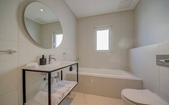 Mayfair by Premier Suites MT