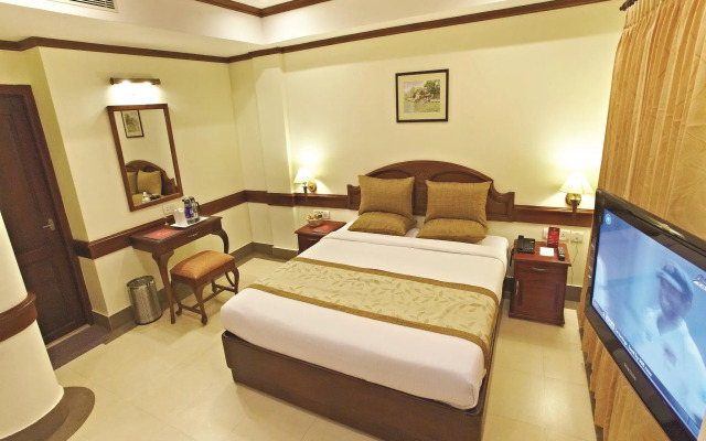 Hotel Aroor Residency