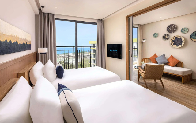 Wyndham Hoi An Royal Beachfront Resort & Villas