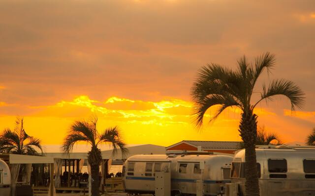 Grand Camping Palm Garden Maishima