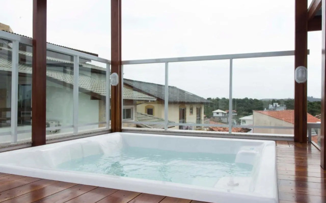 Ambiente Descolado 100m da praia e piscina