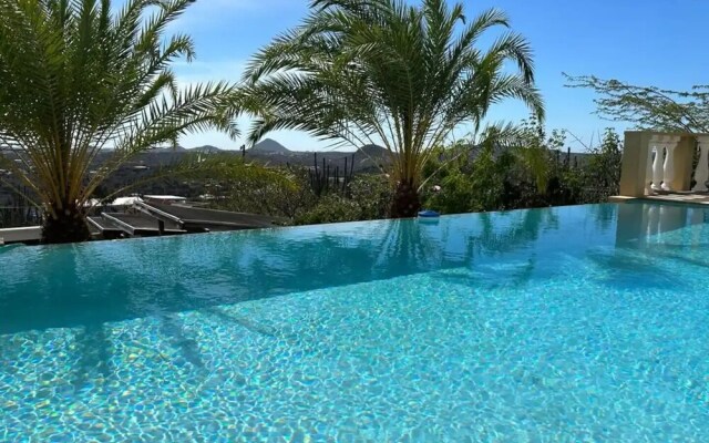 Mountain Villa Infinity Pool Majestic Views