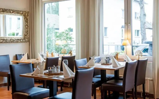 Hotel Hangelar