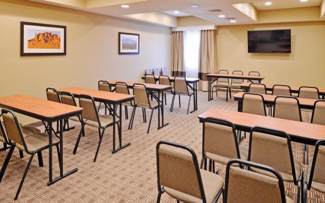 Spark by Hilton Fountain Hills Scottsdale
