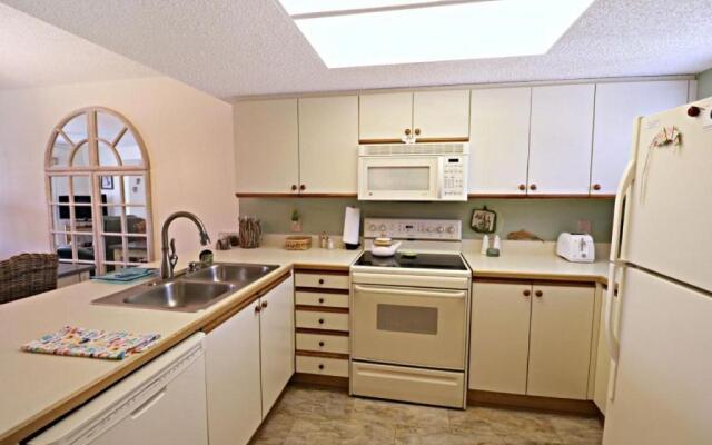 Ocean Village Club H21