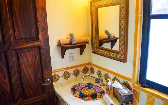 Casamar Suites