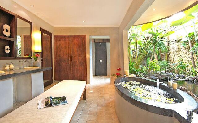 Villa Kubu, Seminyak