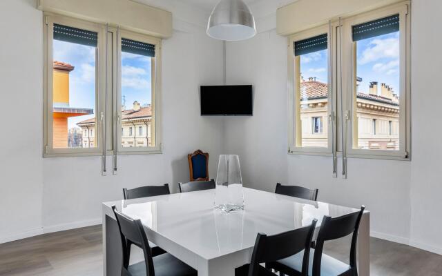 Irnerio Apartments - Blue Velvet by Wonderful Italy