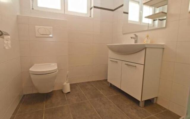 Apartments Dragica 927