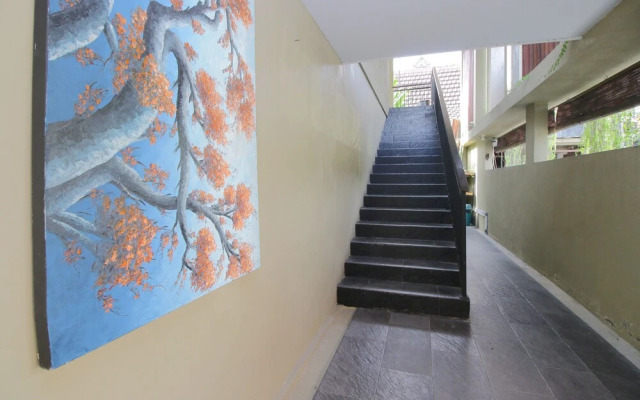 Airy Seminyak Dewi Sri Empat Cendana 67 Bali