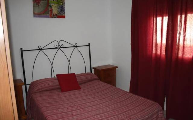 Vivian's Guest House Auto Check-in