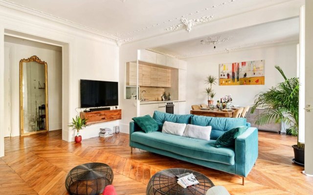 Beautiful Apartment in the Center of Paris on the Island of the City