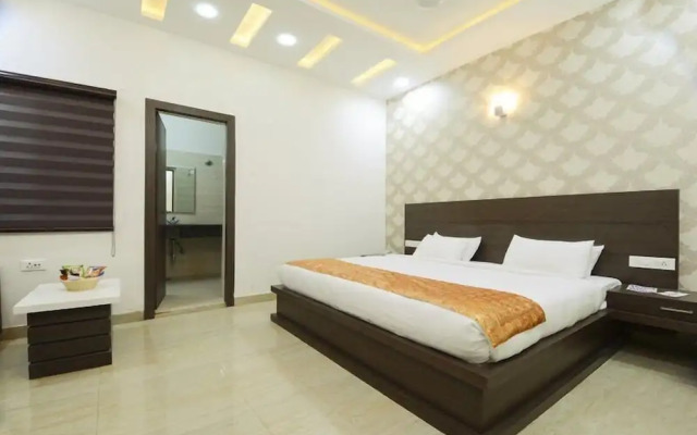 Hotel Heaven Resorts