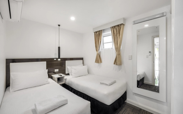 Best Western Plus Buckingham International