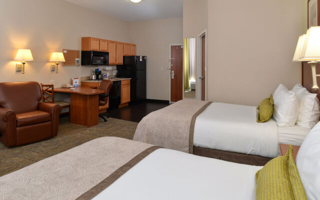 Candlewood Suites Terre Haute, an IHG Hotel