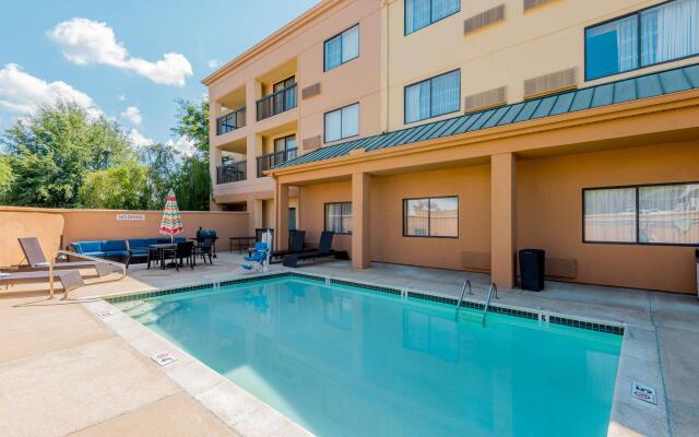 Courtyard By Marriott Tupelo