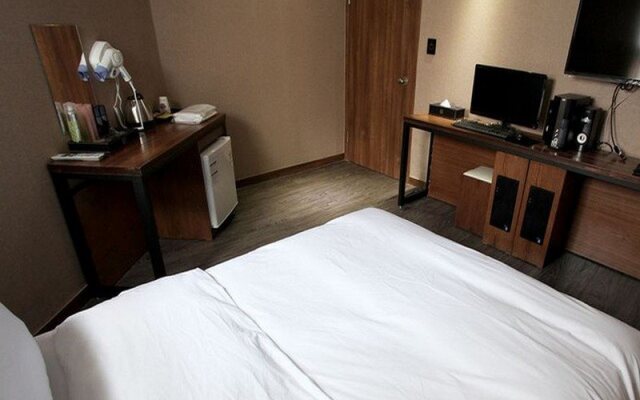 Cheonho Mong Hotel