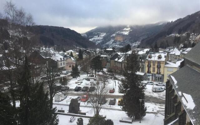 Appartement Mont-Dore, 2 pièces, 4 personnes - FR-1-415-44