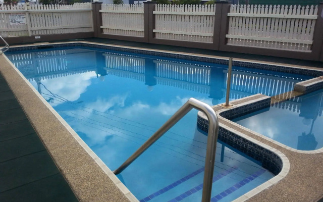 Golden Fountain Motel