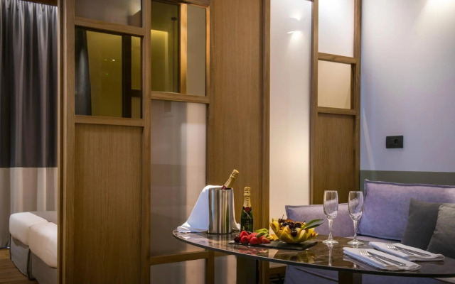 Petousis Hotel & Suites