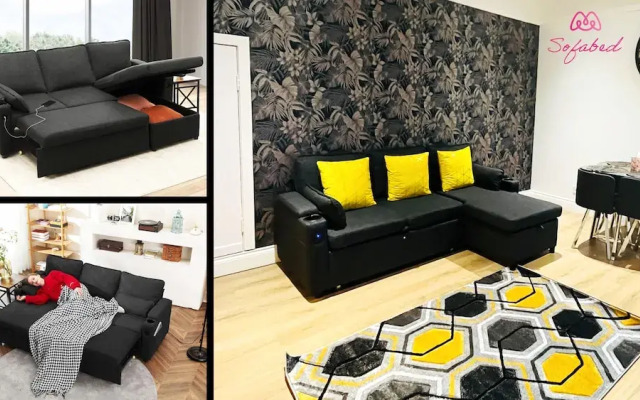 Luxury Entire Holiday Apartment - Self Checkin & Checkout
