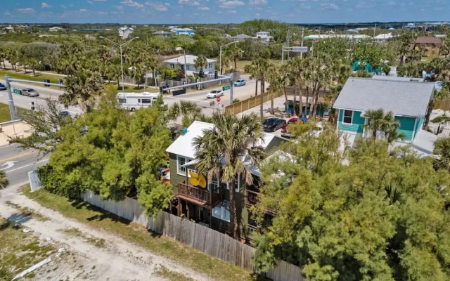 Marvelous Mermaid Beach Bungalow Dog-friendly