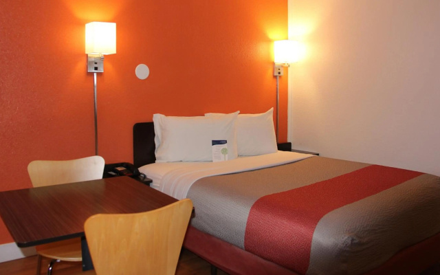 Motel 6 Goodland, KS
