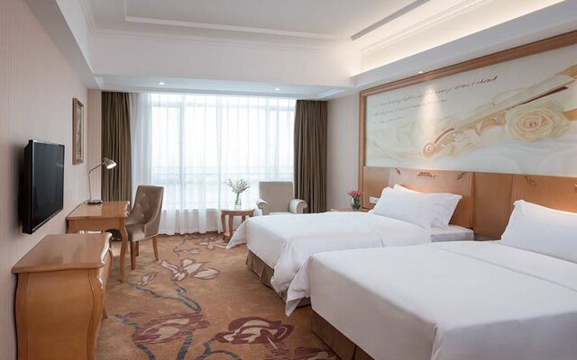 Vienna Hotel Foshan Goaxin District