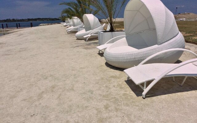 Solea Seaview Resort