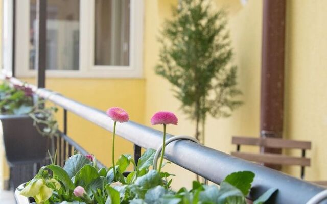 The North Tower Apartment