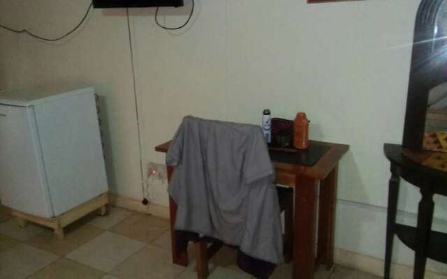 New Mexico Hotel - Takoradi