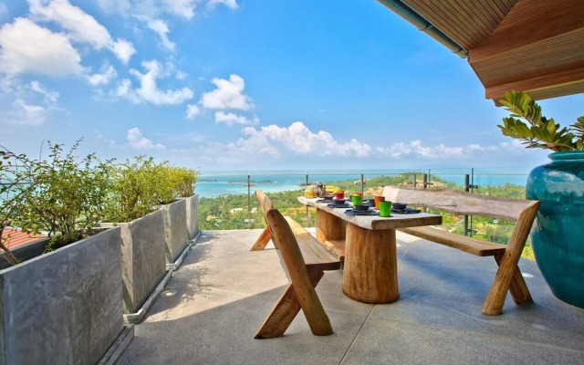 Villa Skyfall