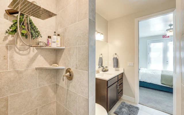 22 Mi to Zion: Mtn-view 'oasis Sanctuary'