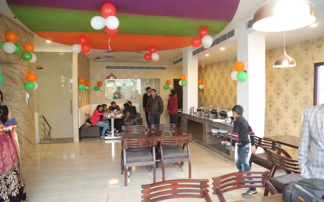 Sallow Royal Suites