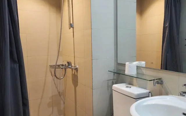 Azure Staycation Philippines by AMRS Near Manila International Airport