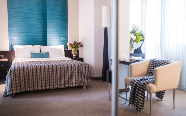 Townhouse27 Hotel